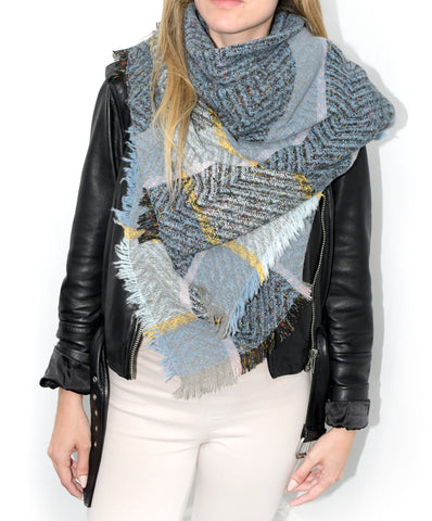 CHECKERED SHAWL SCARF