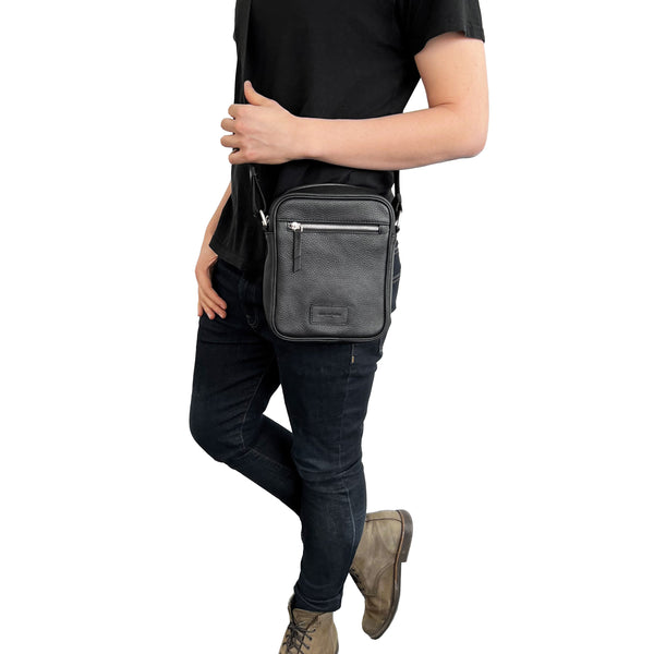 Unisex Leather Top Zipper Crossbody Bag